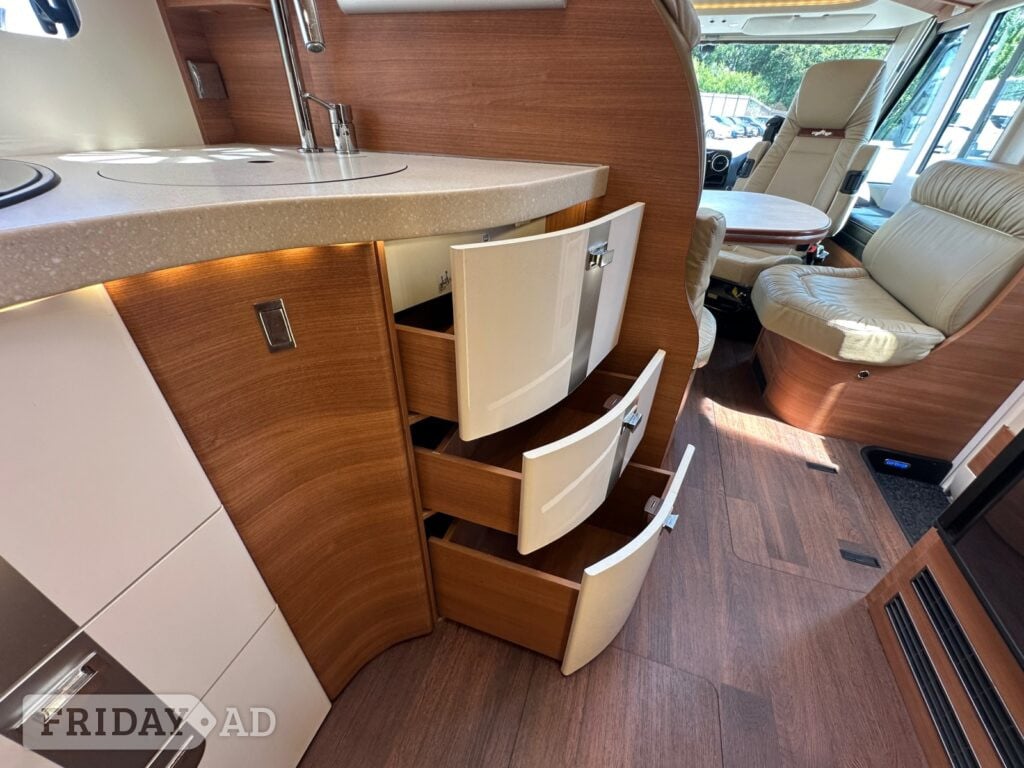 Carthago I 4.9 LE L Chic C-Line 2026 for sale - Motorhomes & Caravans in Llanelli