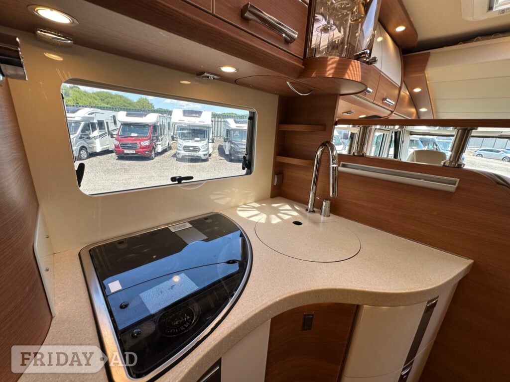 Carthago I 4.9 LE L Chic C-Line 2026 for sale - Motorhomes & Caravans