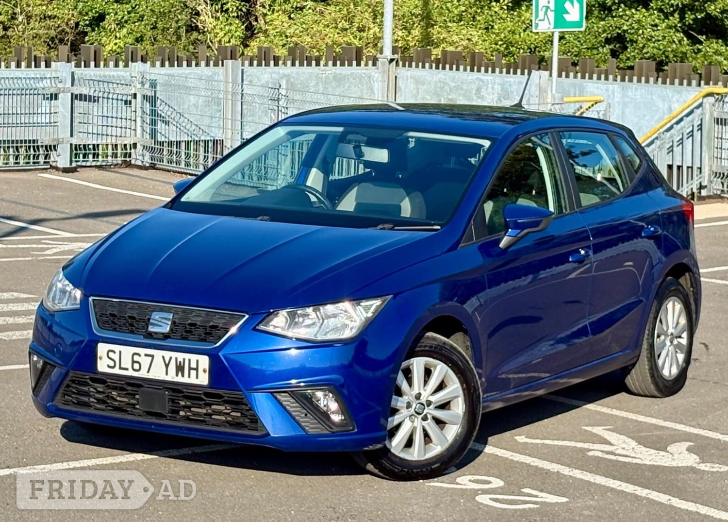 [ berth ]SEAT Ibiza