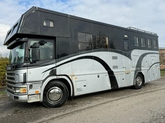 Andrew Maudsley Coach built Scania 220 Horsebox