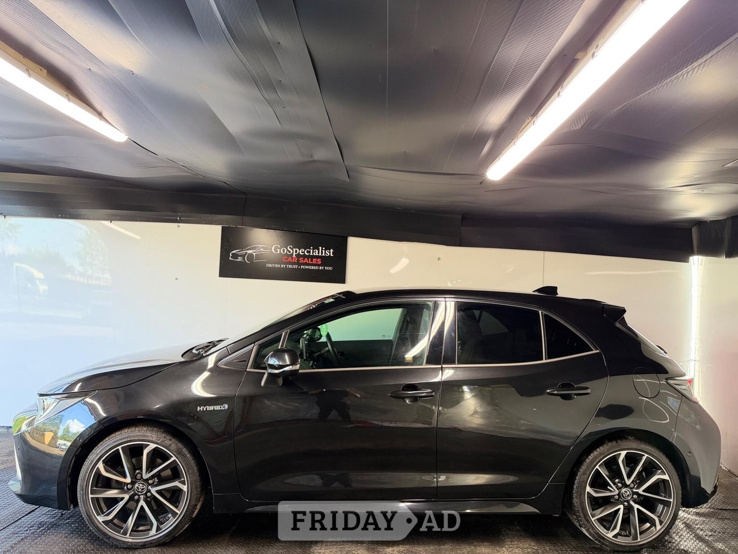 Toyota Corolla 2020 - Cars in St Albans