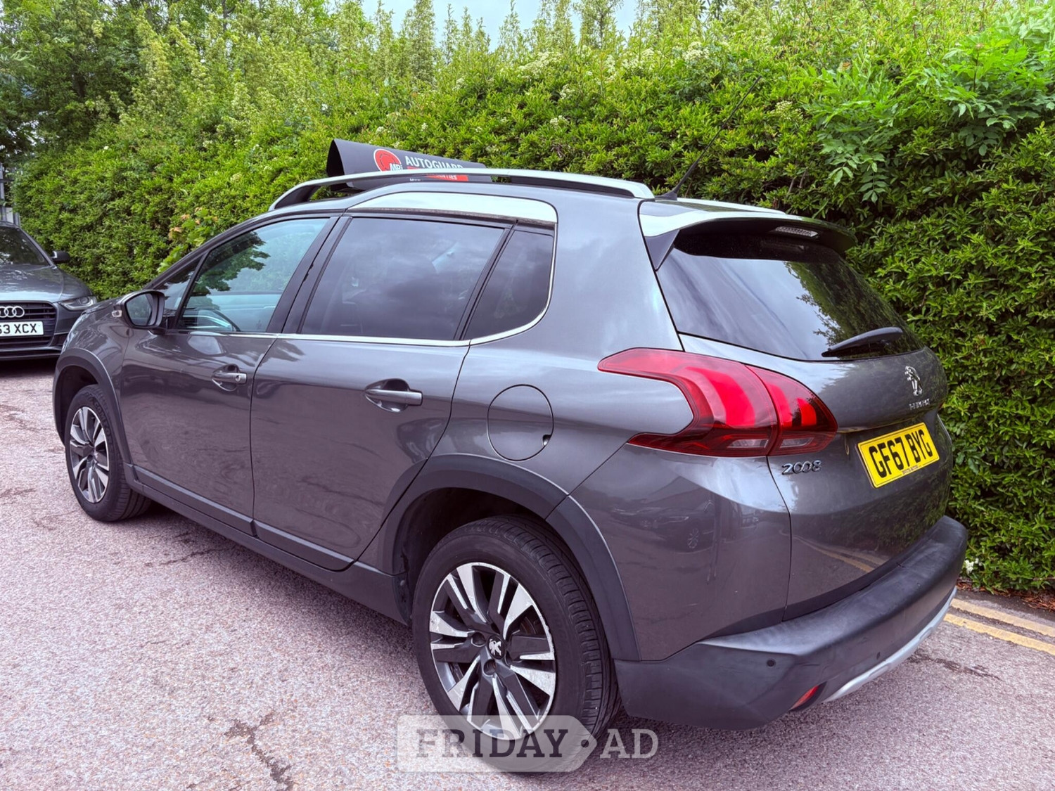[ berth ]Peugeot 2008