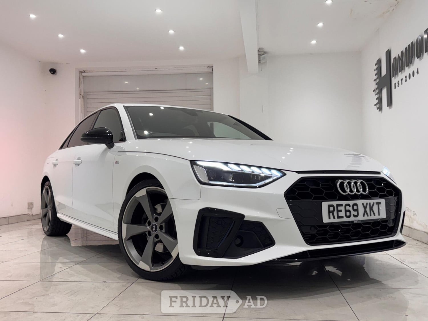 Audi A4 2019 in Hounslow
