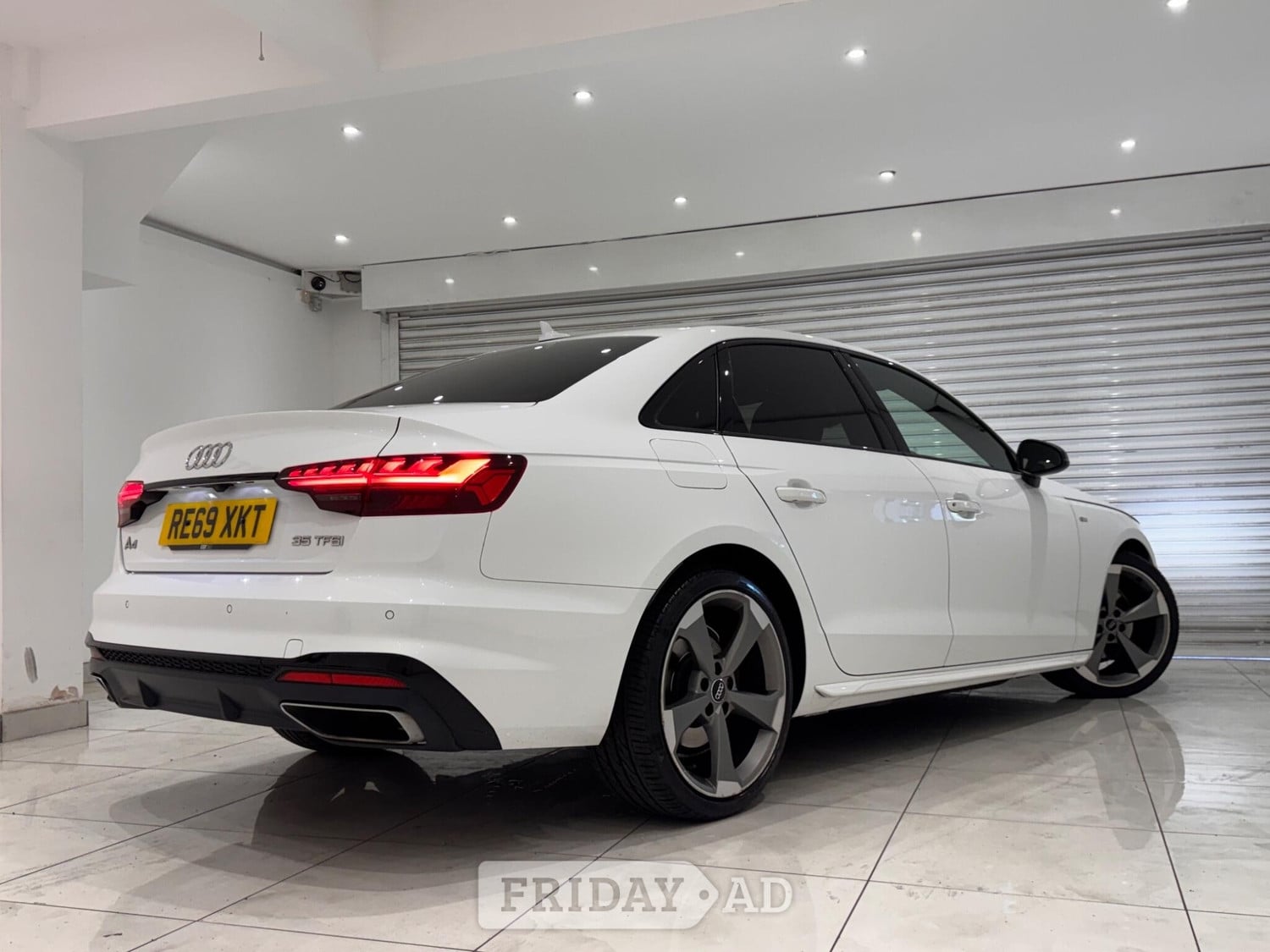 [ berth ]Audi A4