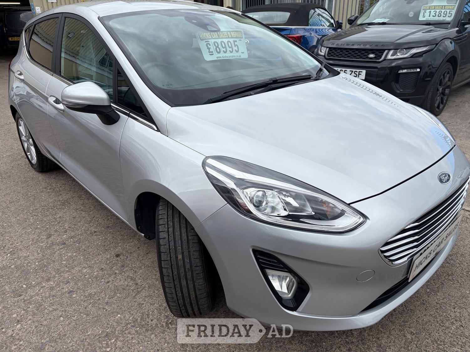 [ berth ]Ford Fiesta