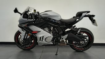 CFMOTO 675 SR-R 2026