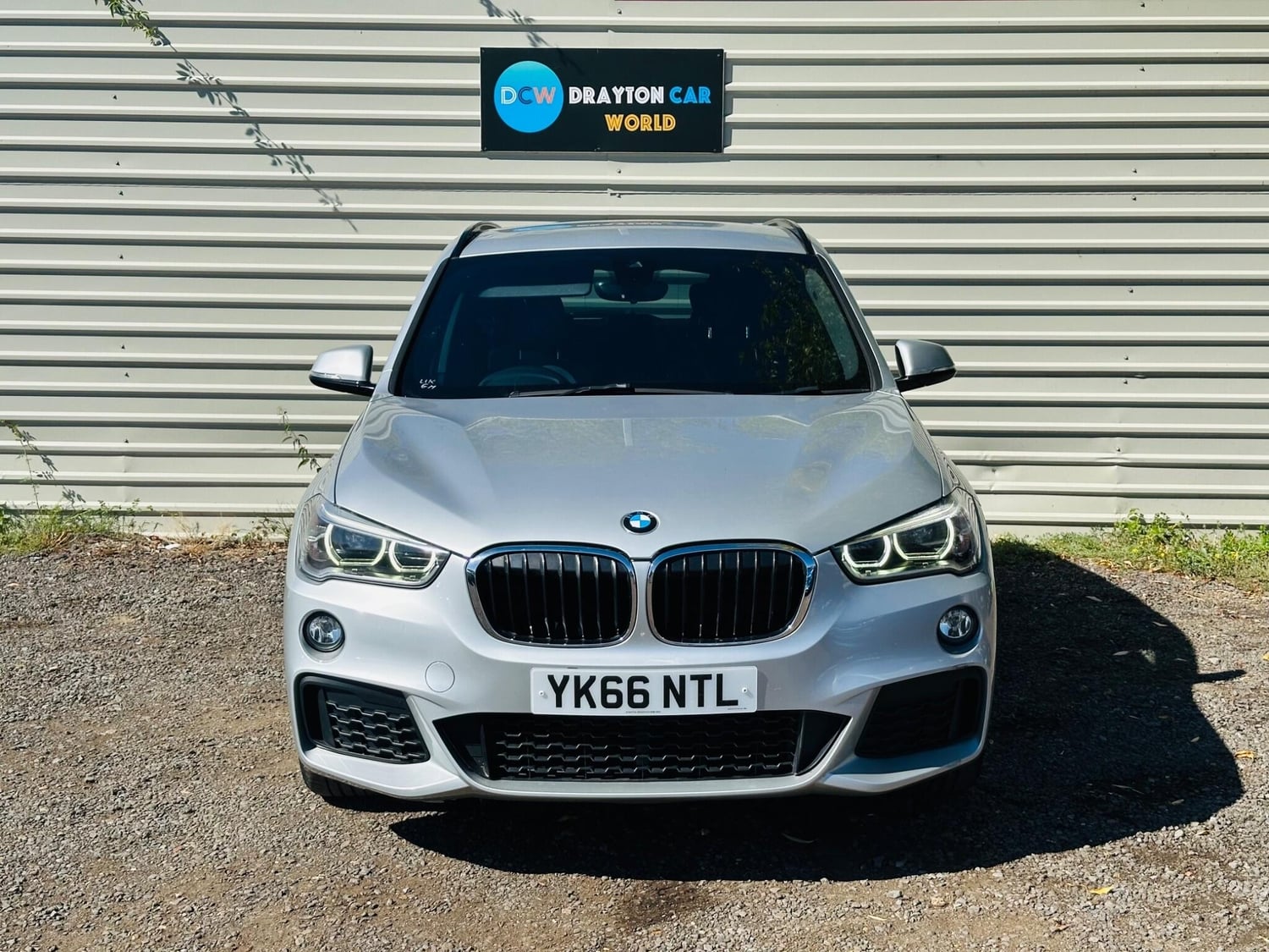 [ berth ]BMW X1