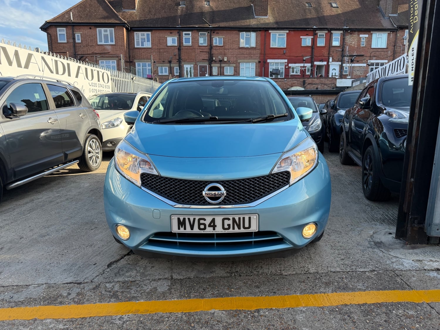 Nissan Note 2014 - Cars