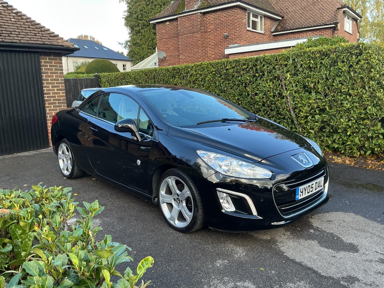 [ berth ]Peugeot 308 CC