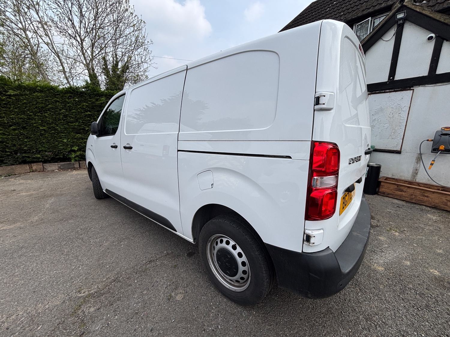 Peugeot Expert 2021 - Vans & Commercial Vehicles