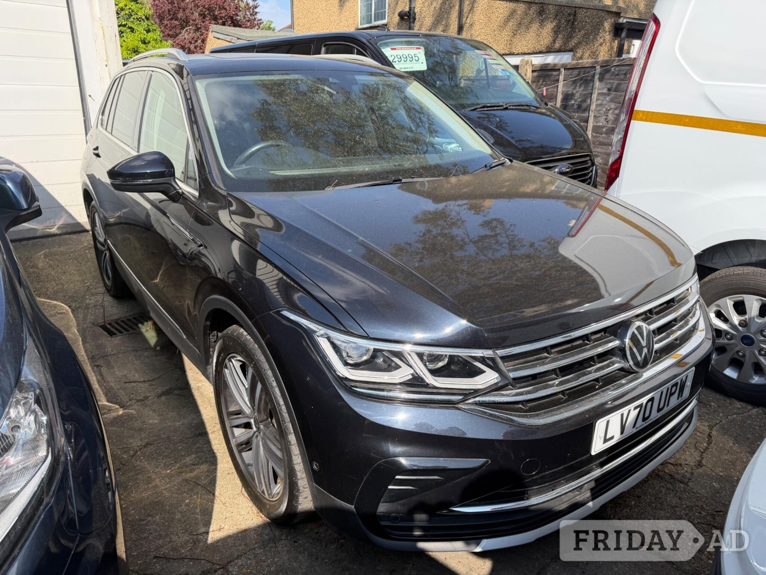 Volkswagen Tiguan 2020 in Sutton