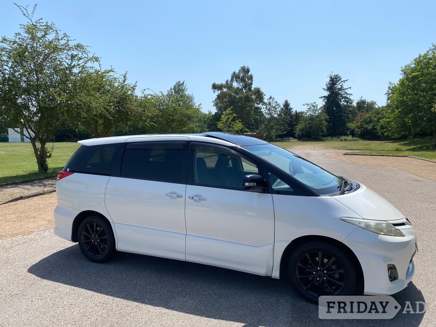 Toyota Estima Slough