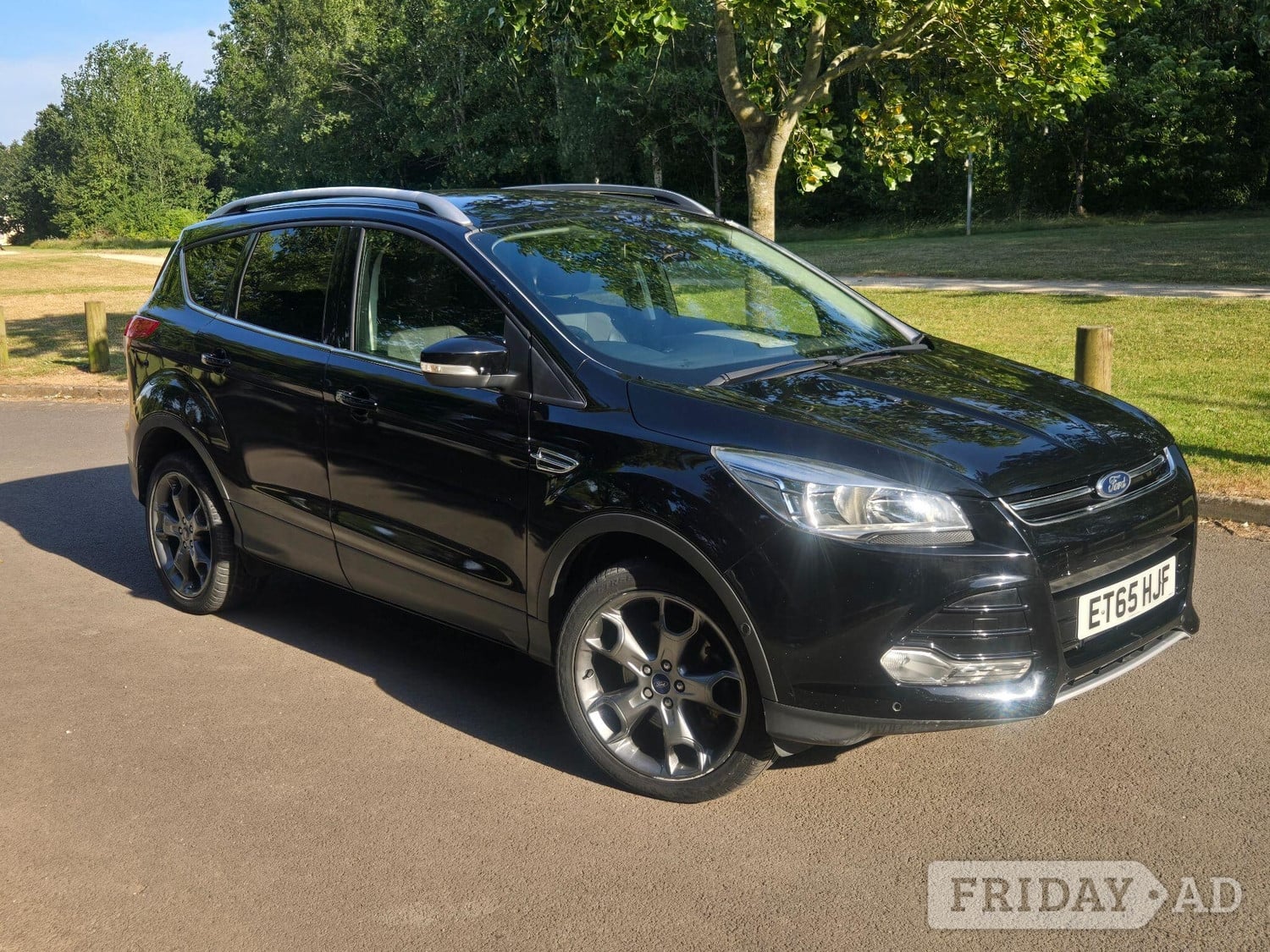Ford Kuga 2016 in Cardiff