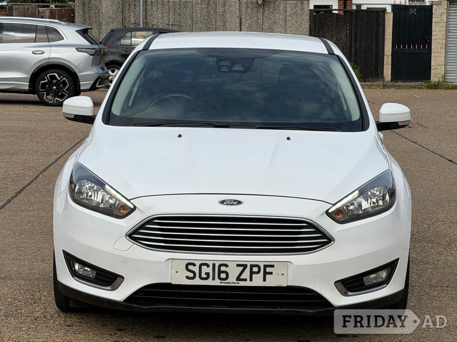 [ berth ]Ford Focus