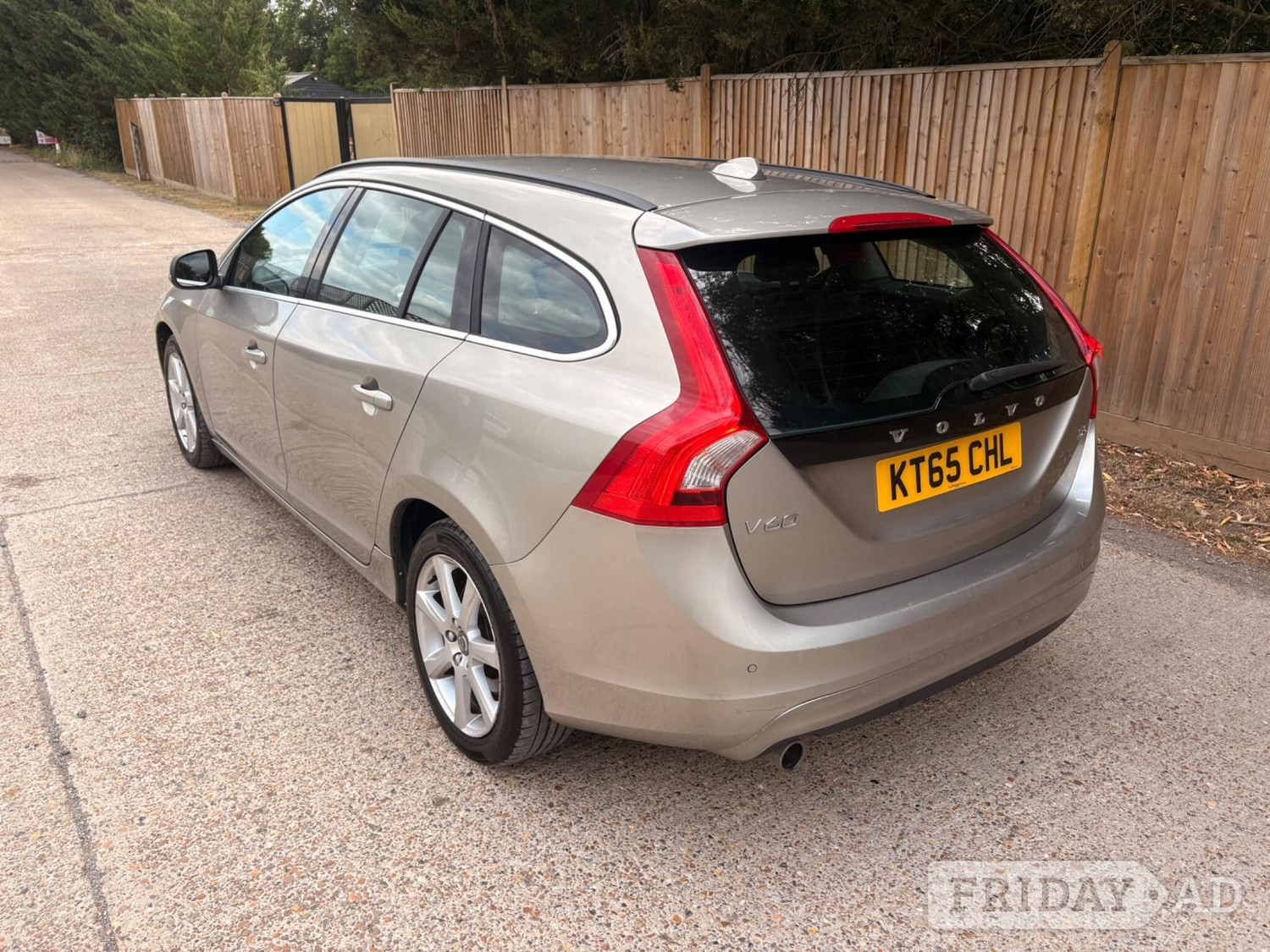 Volvo V60 2016 - Cars