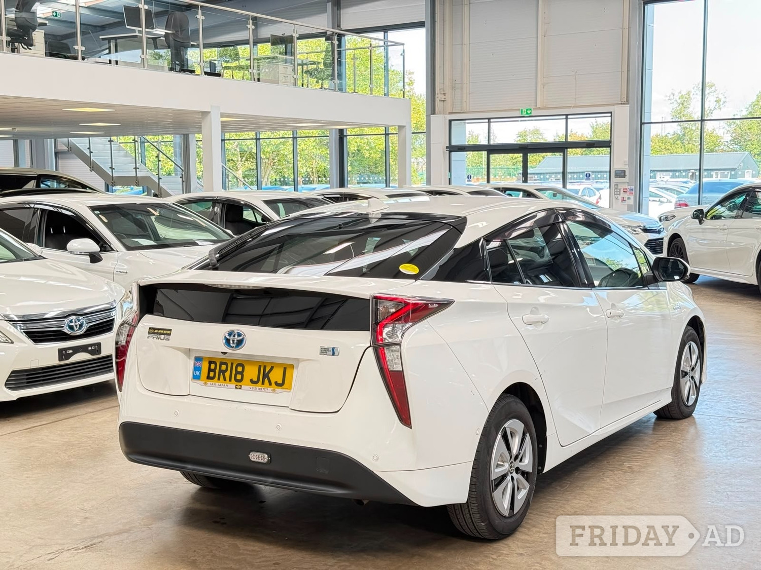 [ berth ]Toyota Prius
