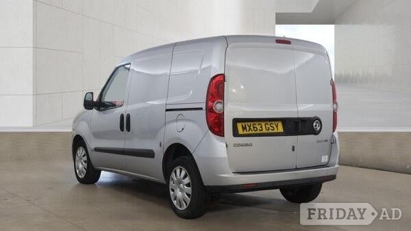 [ berth ]Vauxhall Combo