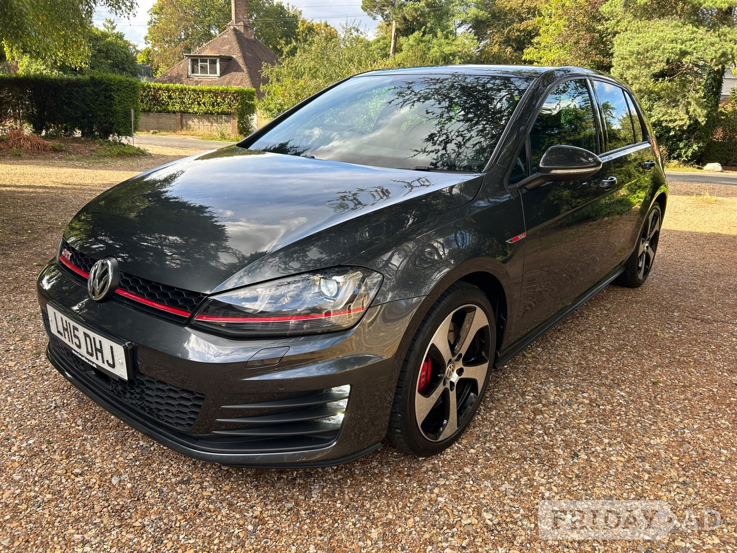 Volkswagen Golf 2015 in Caterham