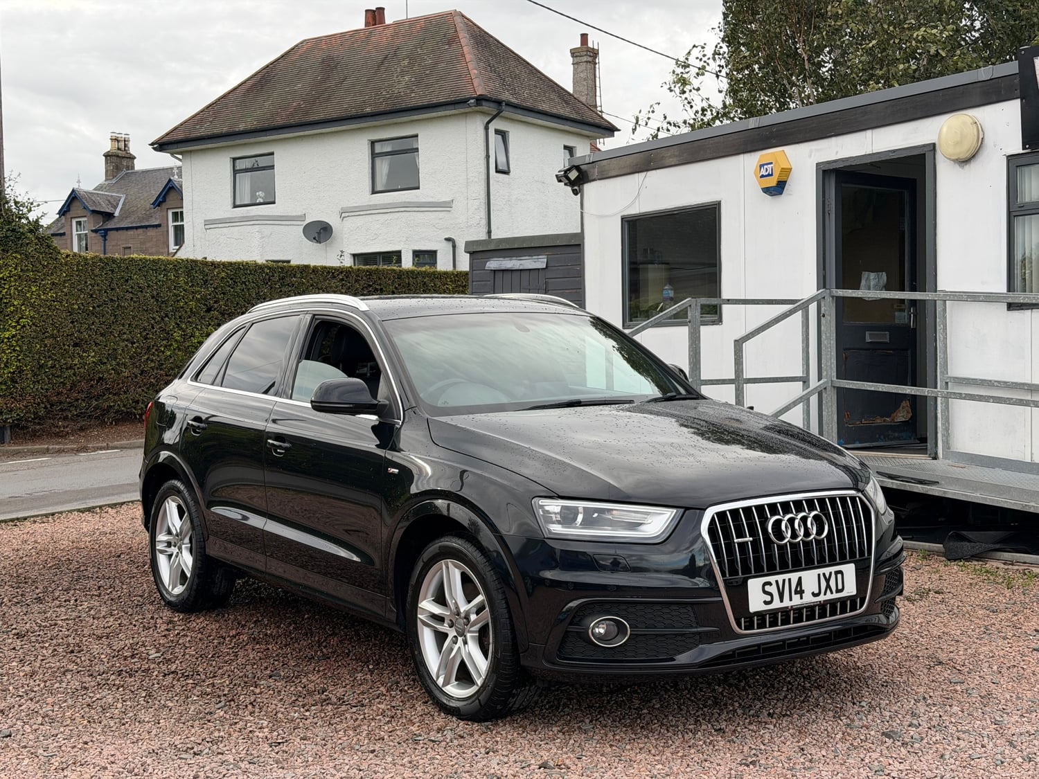 [ berth ]Audi Q3