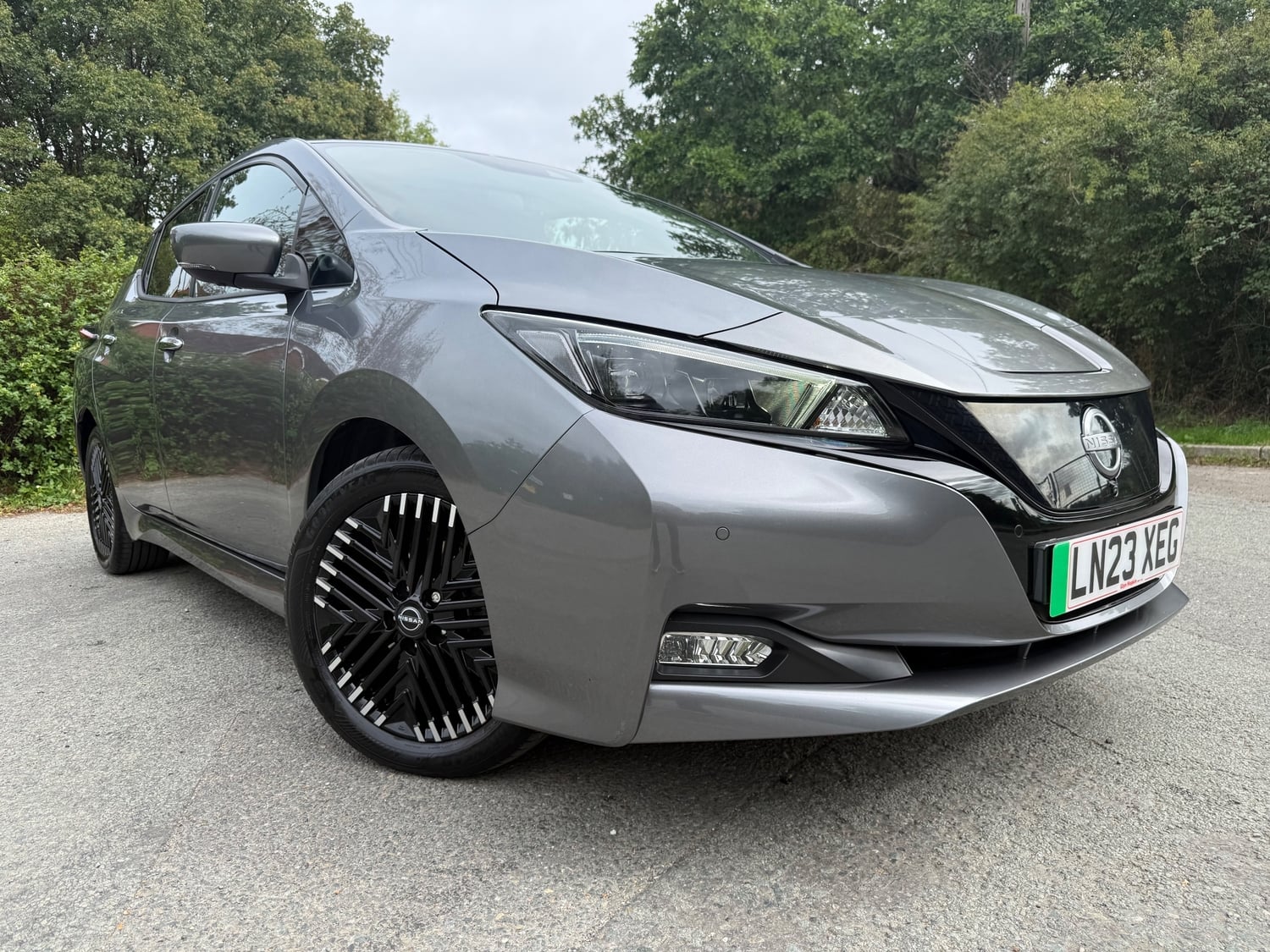 [ berth ]Nissan LEAF