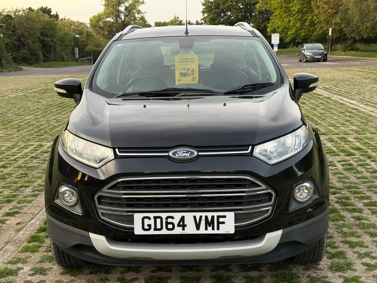 [ berth ]Ford Ecosport