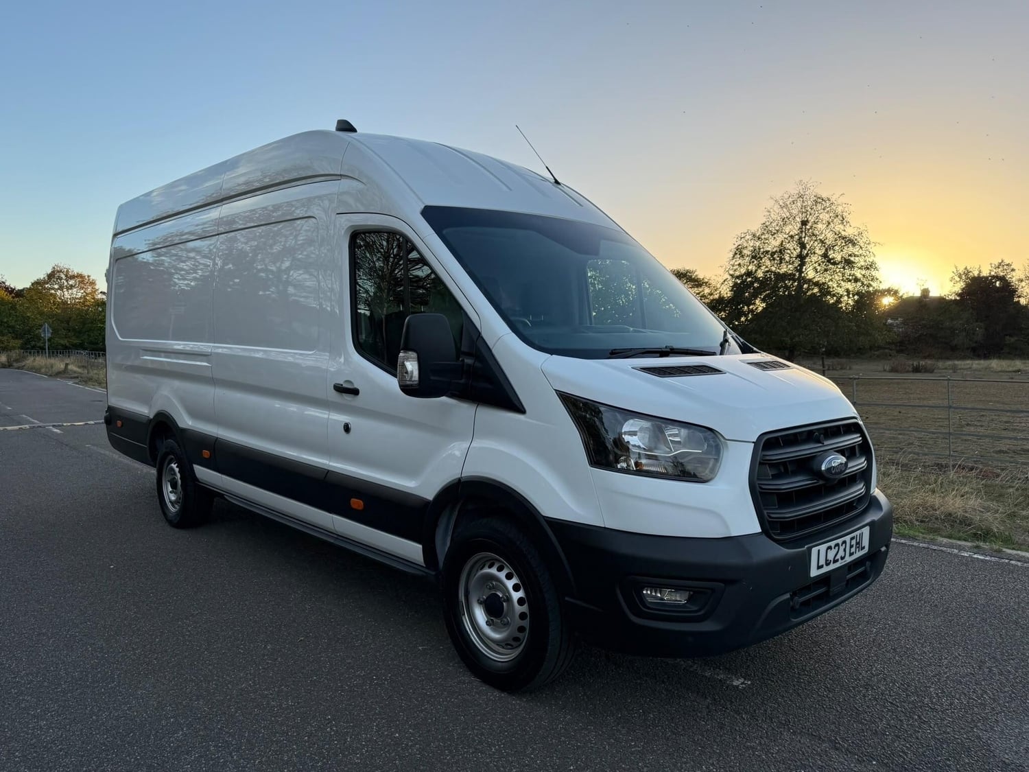 Ford Transit 2023 - Vans & Commercial Vehicles