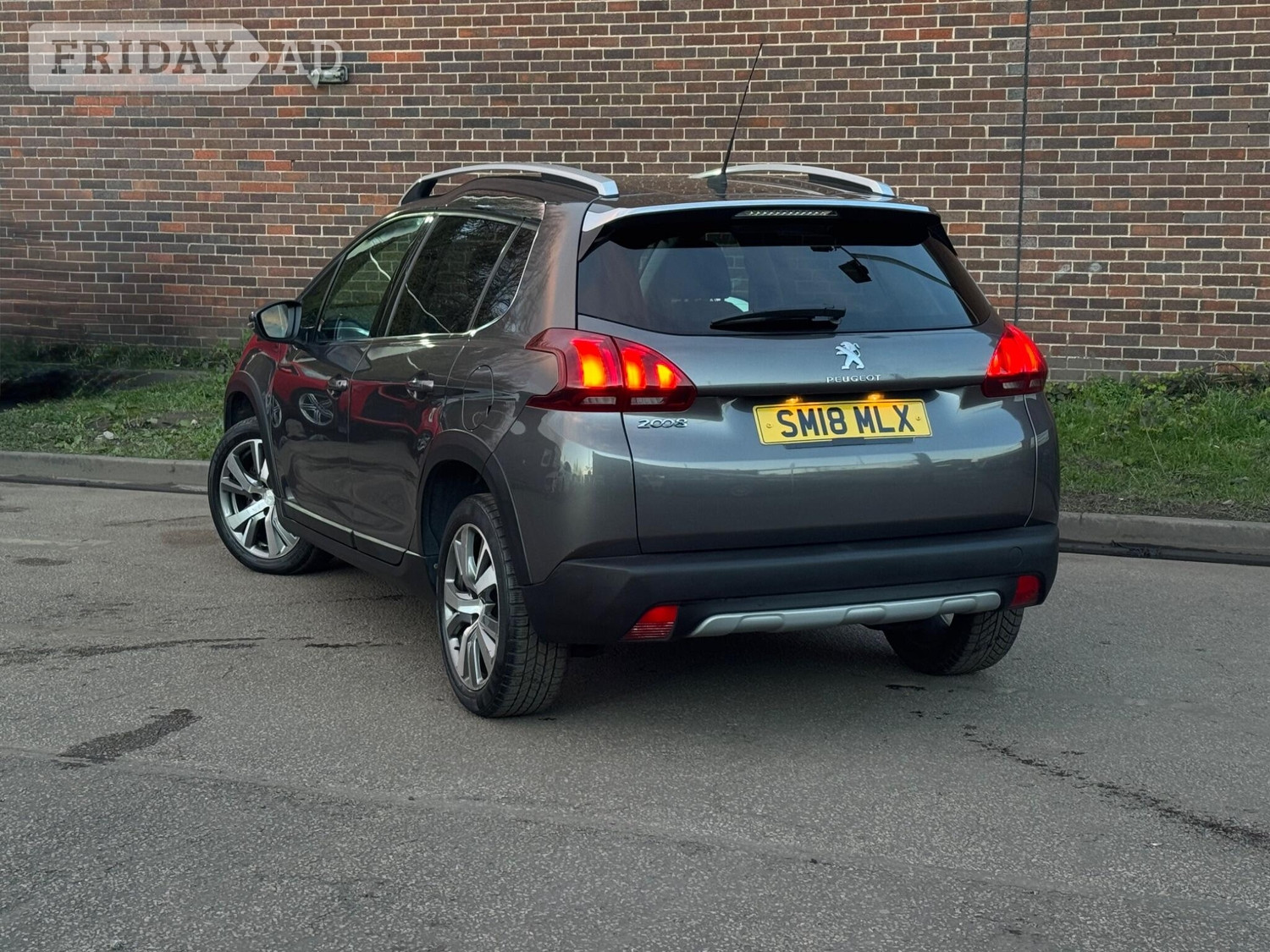 Peugeot 2008 2018 - Cars in Leeds