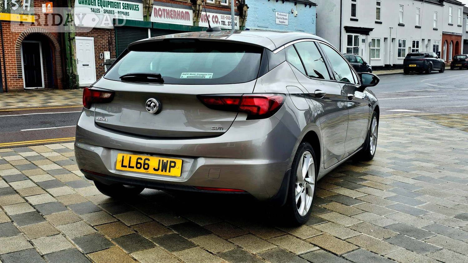 [ berth ]Vauxhall Astra