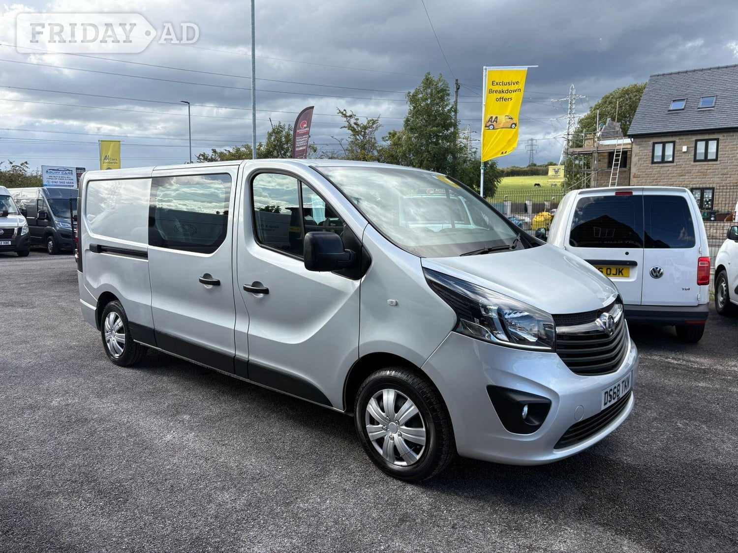 Vauxhall Vivaro 2018 - Vans & Commercial Vehicles