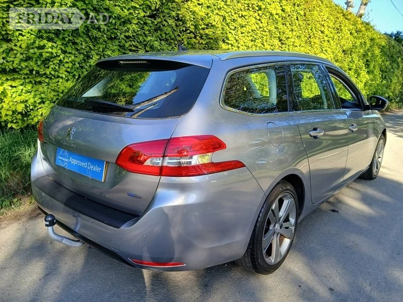 [ berth ]Peugeot 308 SW