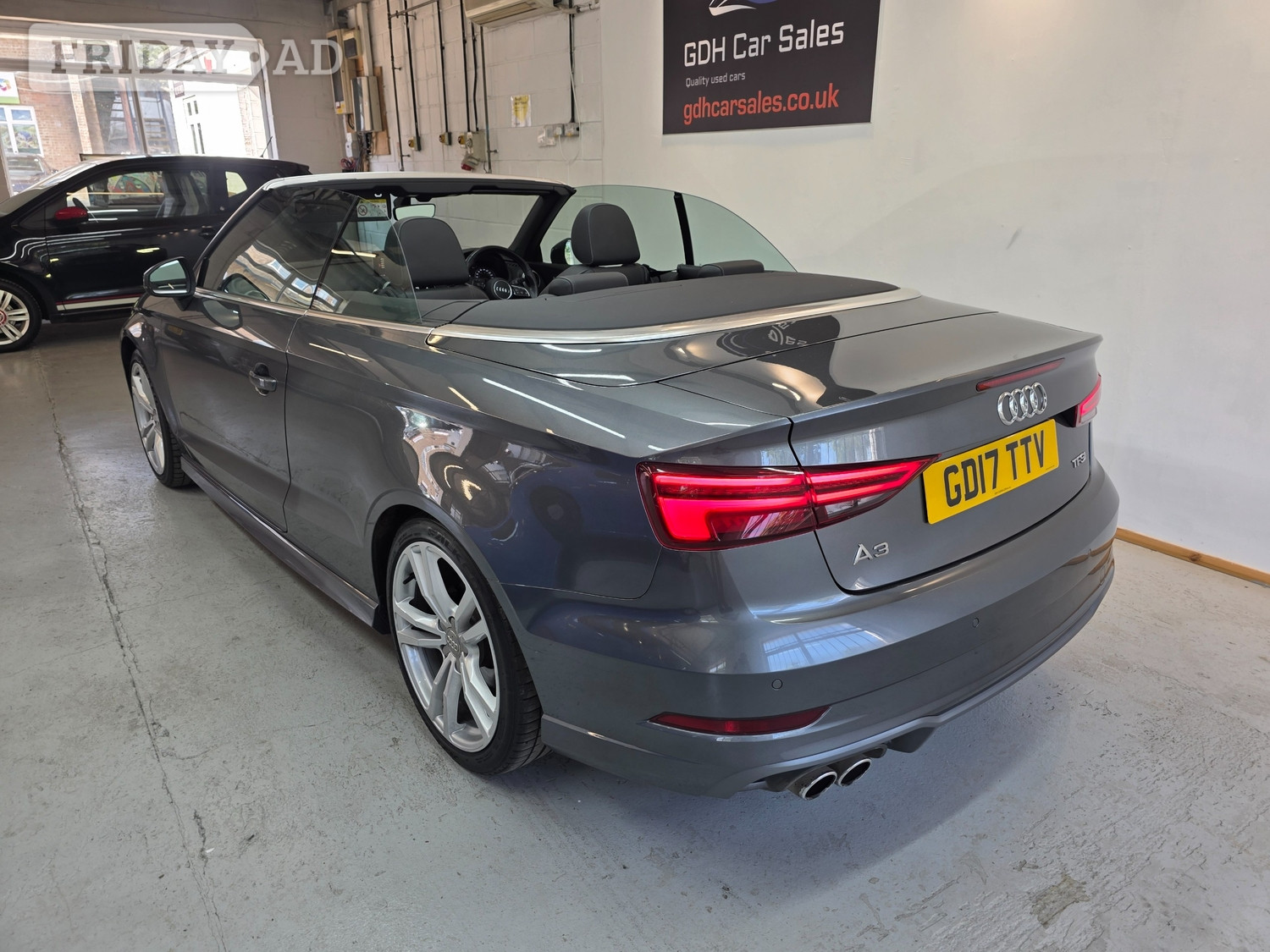 [ berth ]Audi A3 Cabriolet
