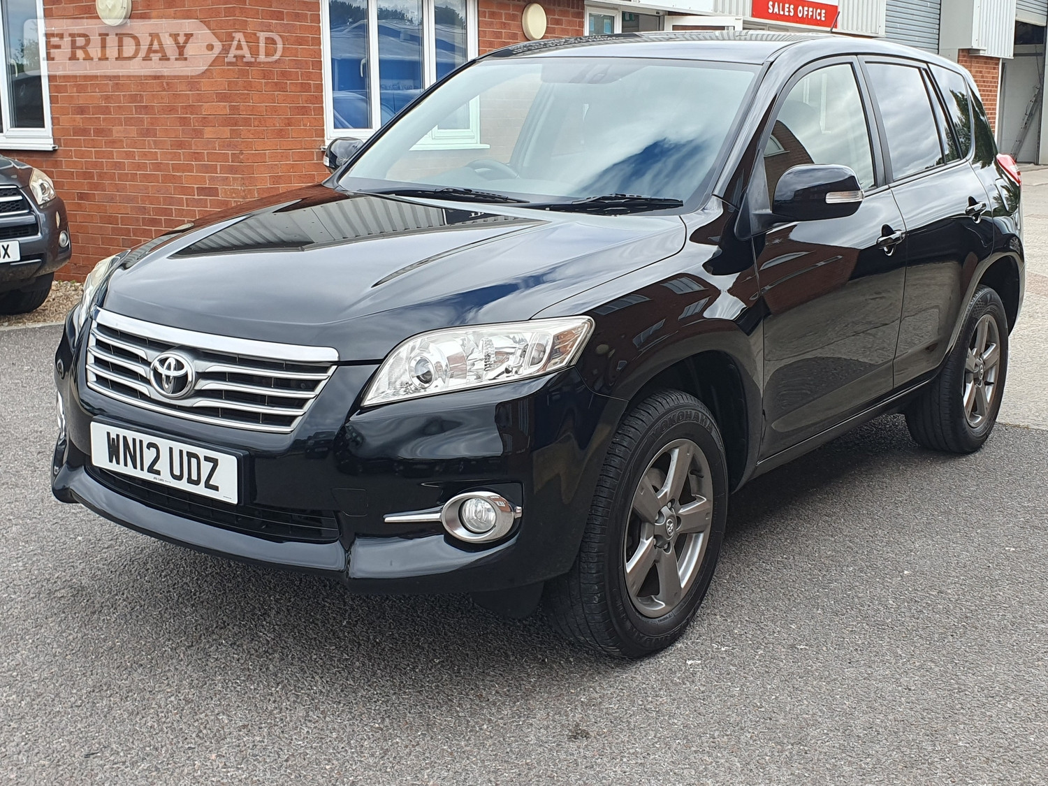 Toyota RAV4 2012 - Cars in Honiton