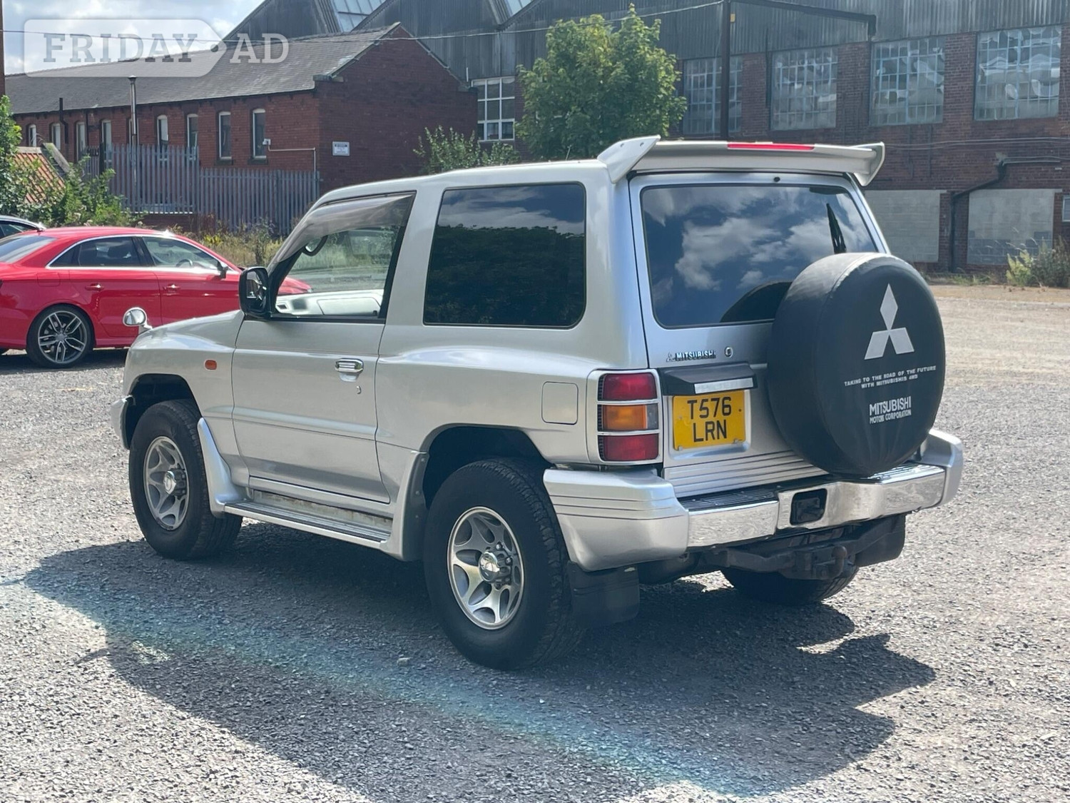 [ berth ]Mitsubishi Pajero