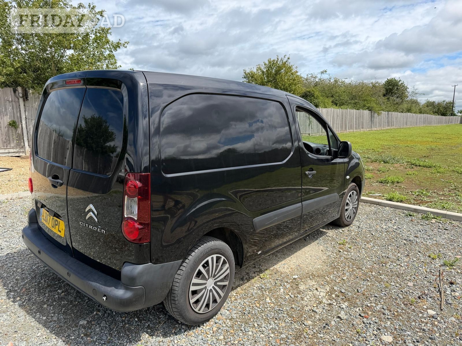 [ berth ]Citroen Berlingo