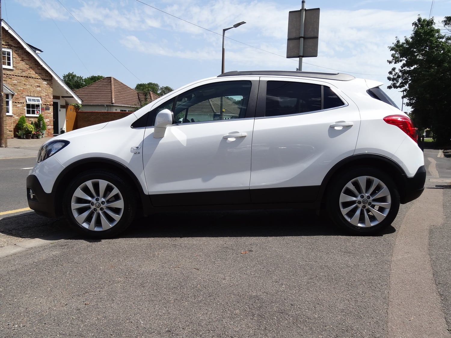 Vauxhall Mokka 2015 - Cars in Havering
