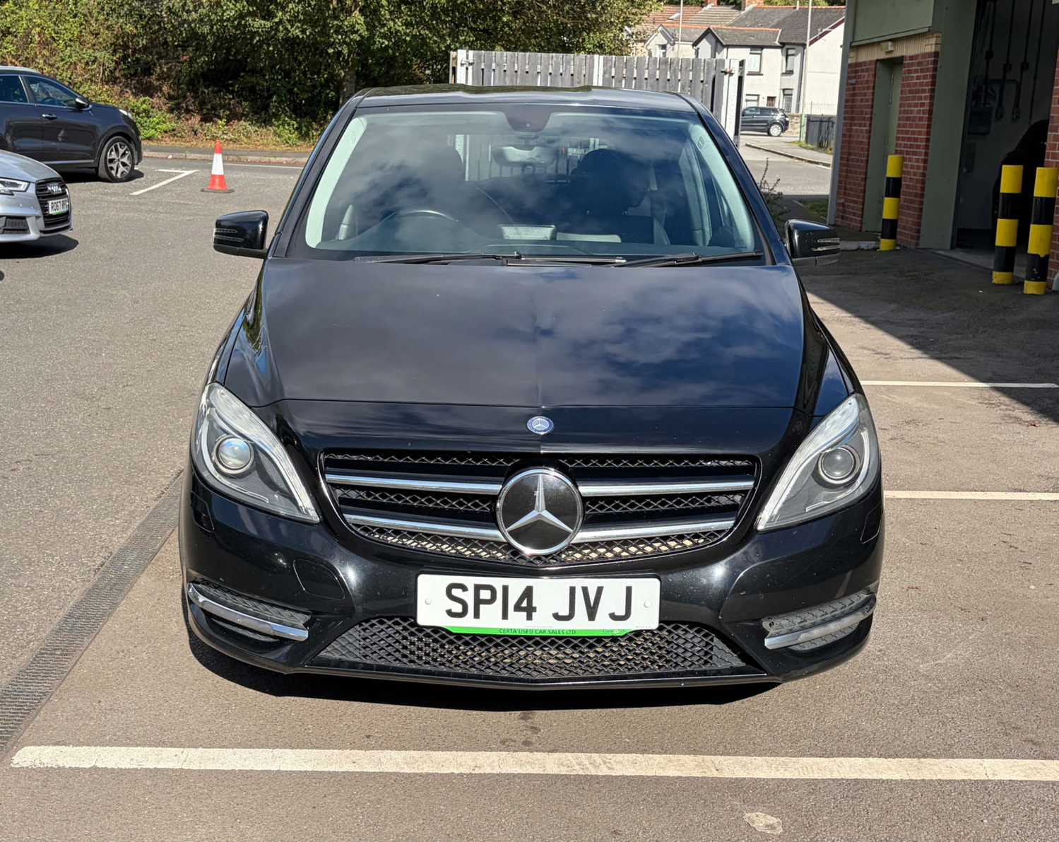 [ berth ]Mercedes-Benz B Class