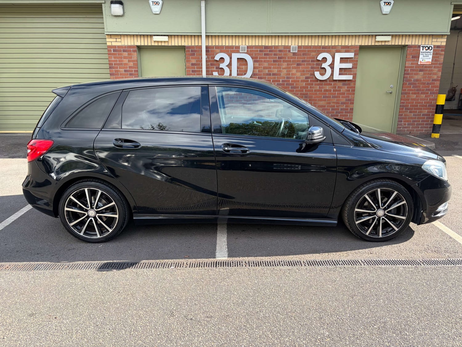 Mercedes-Benz B Class 2014 - Cars