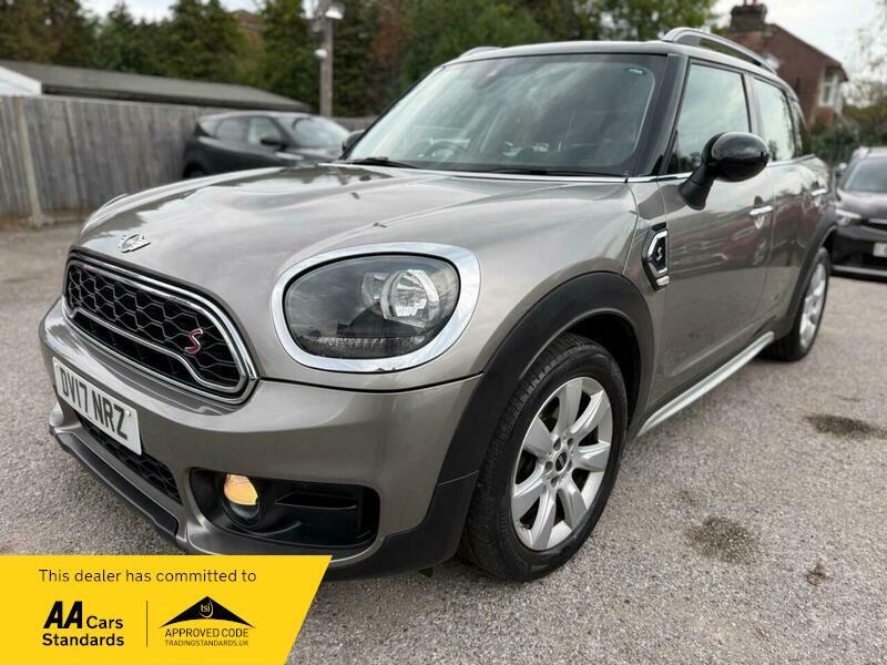 [ berth ]Mini Countryman
