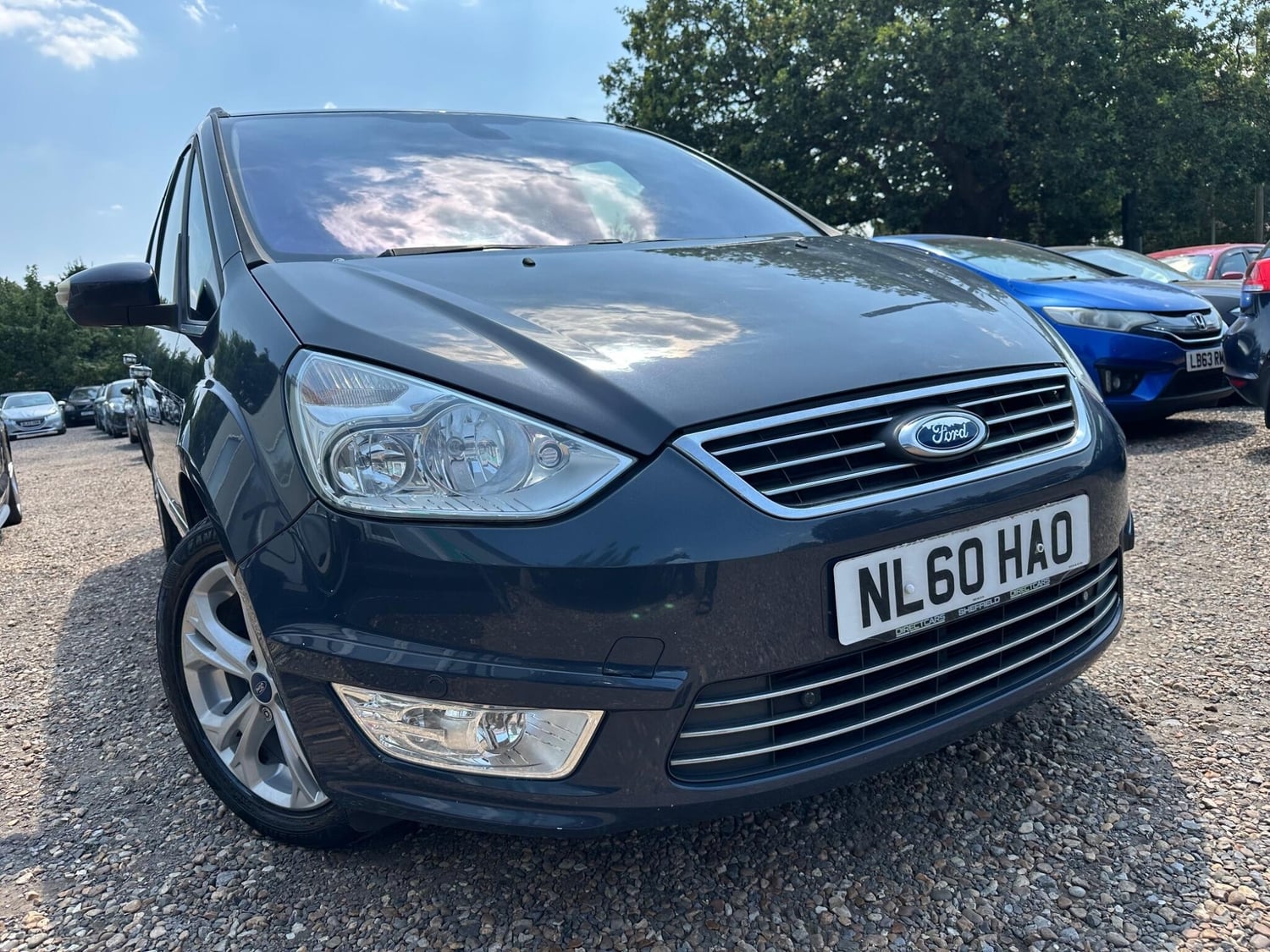 Ford Galaxy 2010 - Cars
