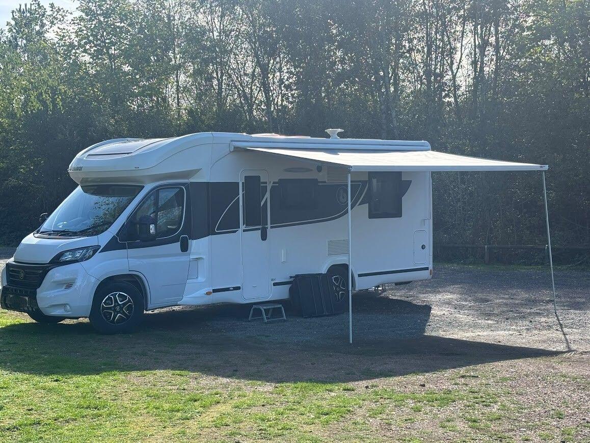 [4 berth ]Benimar Mileo 282 Hill assist ESP Traction Control 99% wood free construction Located in Sutton Coalfield