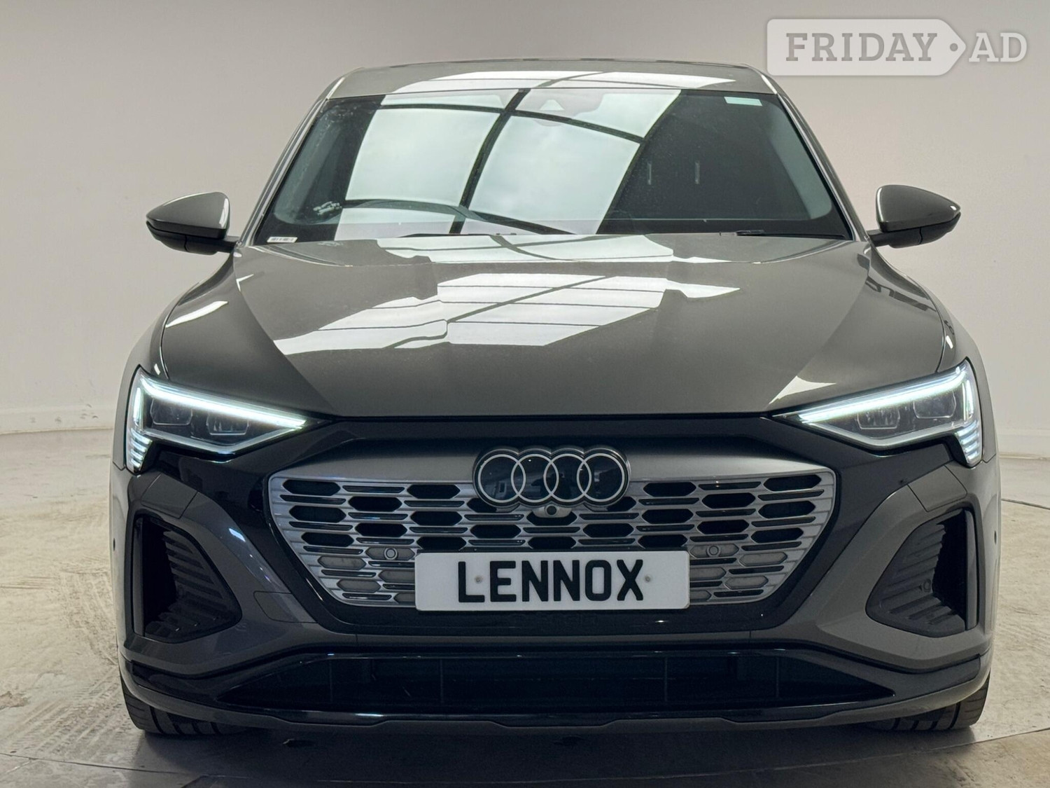 Audi Q8 Brent