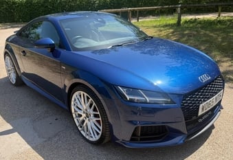 Audi TT 2015
