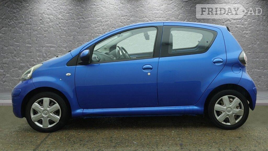 Toyota Aygo 2010 - Cars in Birmingham
