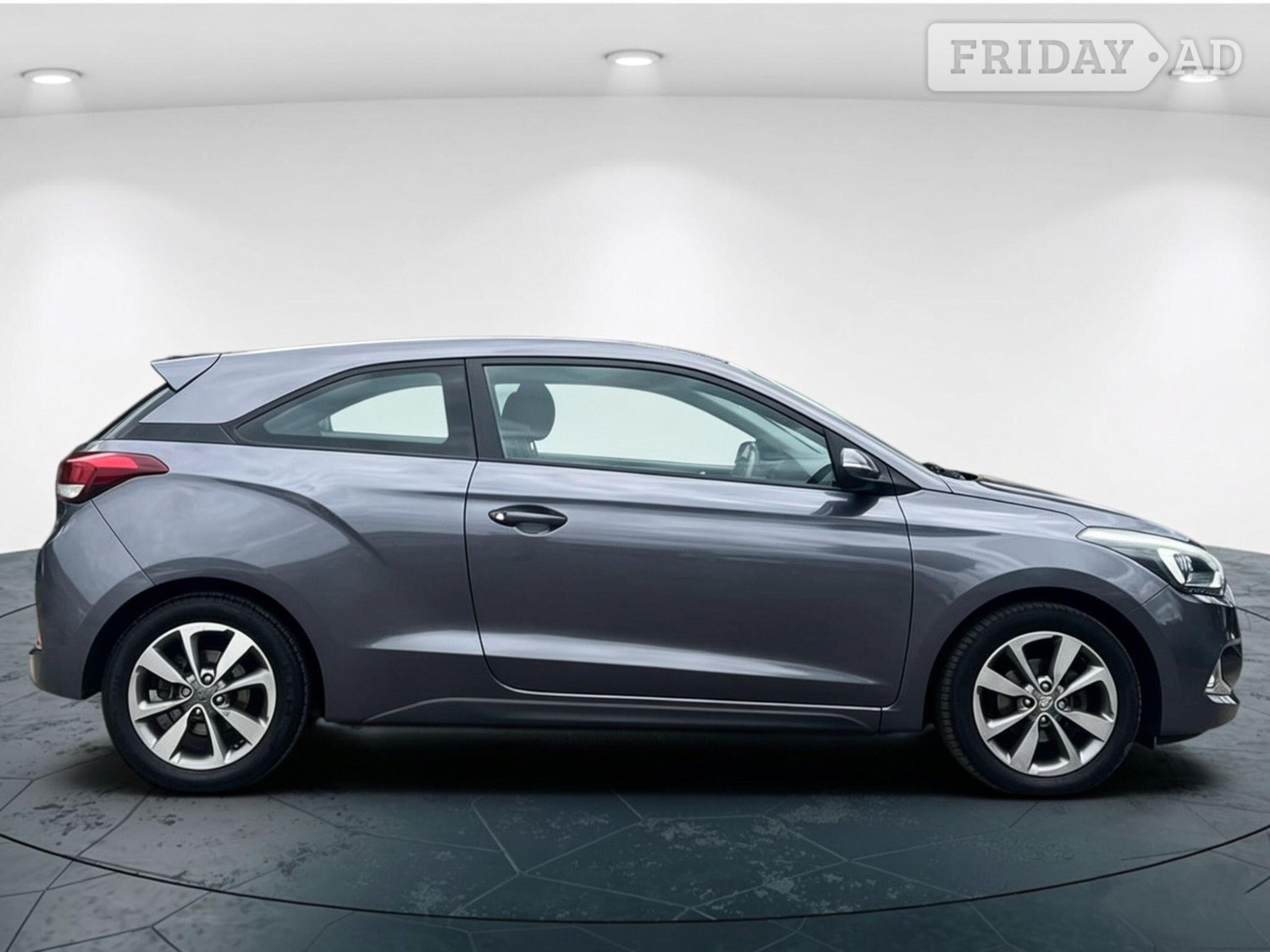 [ berth ]Hyundai i20