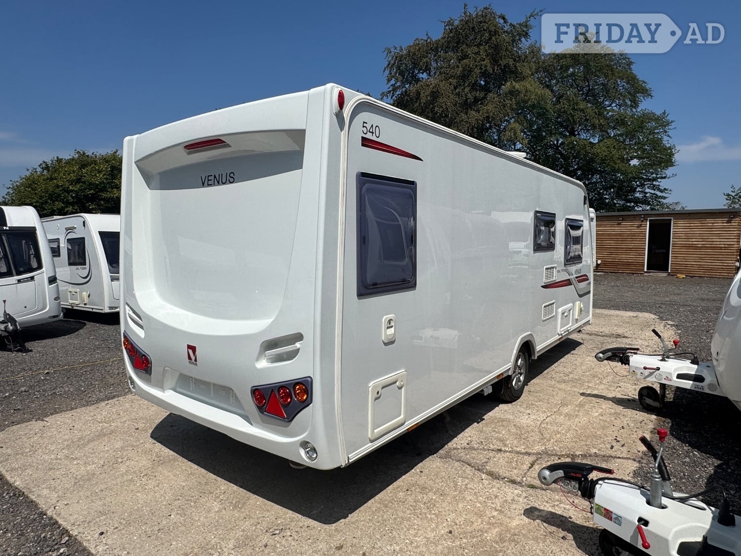 Lunar Venus 540/4 2017 - Motorhomes & Caravans in Taunton