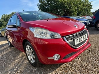 Peugeot 208 2015