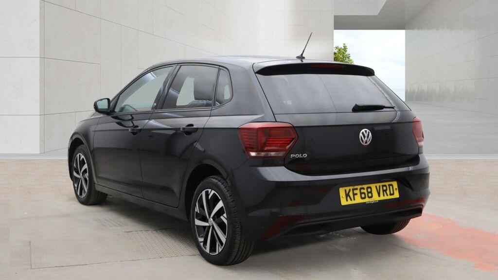 [ berth ]Volkswagen Polo