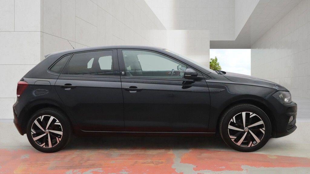 Volkswagen Polo 2019 - Cars