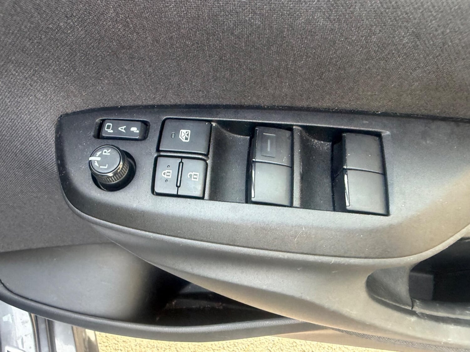 [ berth ]Toyota Yaris