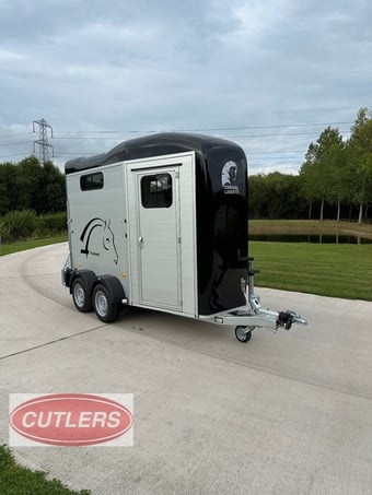 Cheval Liberte Touring One Up to 3.5 tonnes Horse Trailer